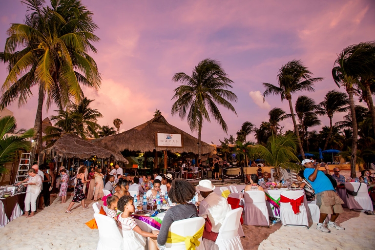 Mayan Beach Club Restaurant & Tequilería